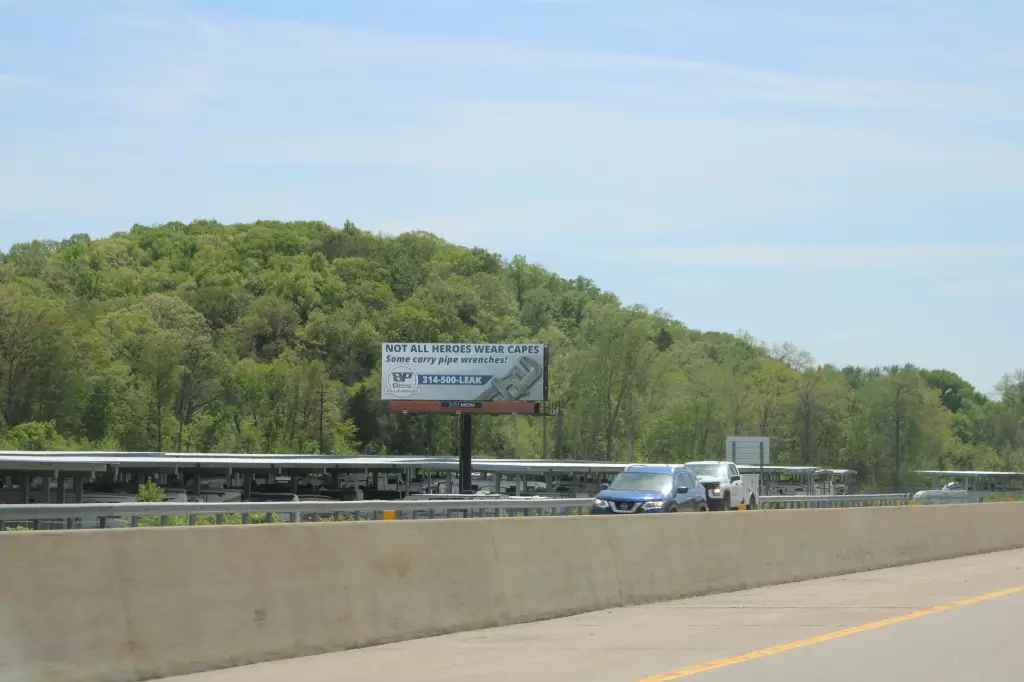I-55 2.5 mi S/O Richardson Road ES, N/F