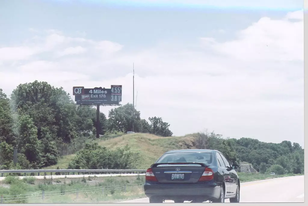 I-55 2 mi N/O Hwy Z ES, N/F