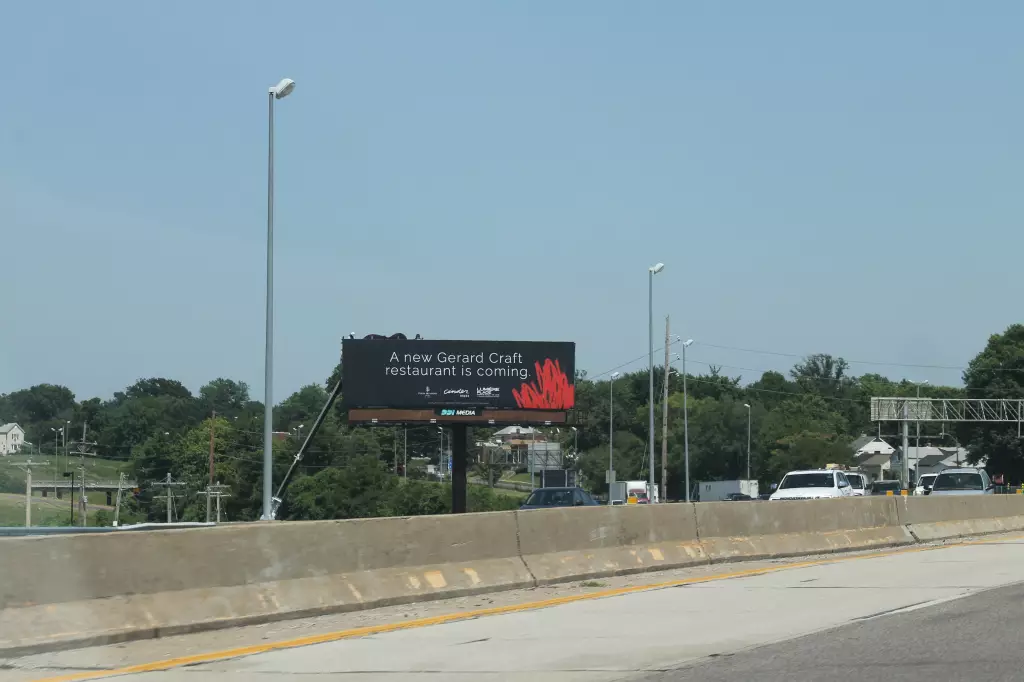 I-55 0.1 mi S/O Loughborough WS, S/F