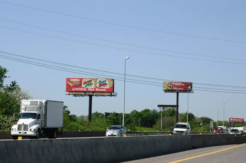 I-55 0.55 mi N/O 4500 South Broadway Exit ES, N/F