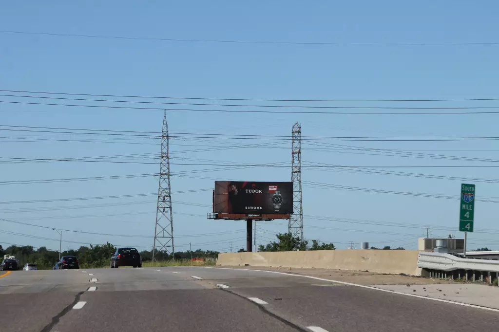 I-170 @ Page Blvd WS, N/F