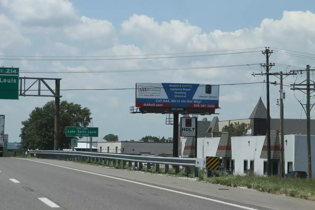 I-70 1 mi E/O Lake St. Louis Exit NS, E/F