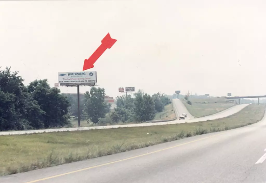 I-55 0.25 mi N/O Hwy A Overpass ES, N/F