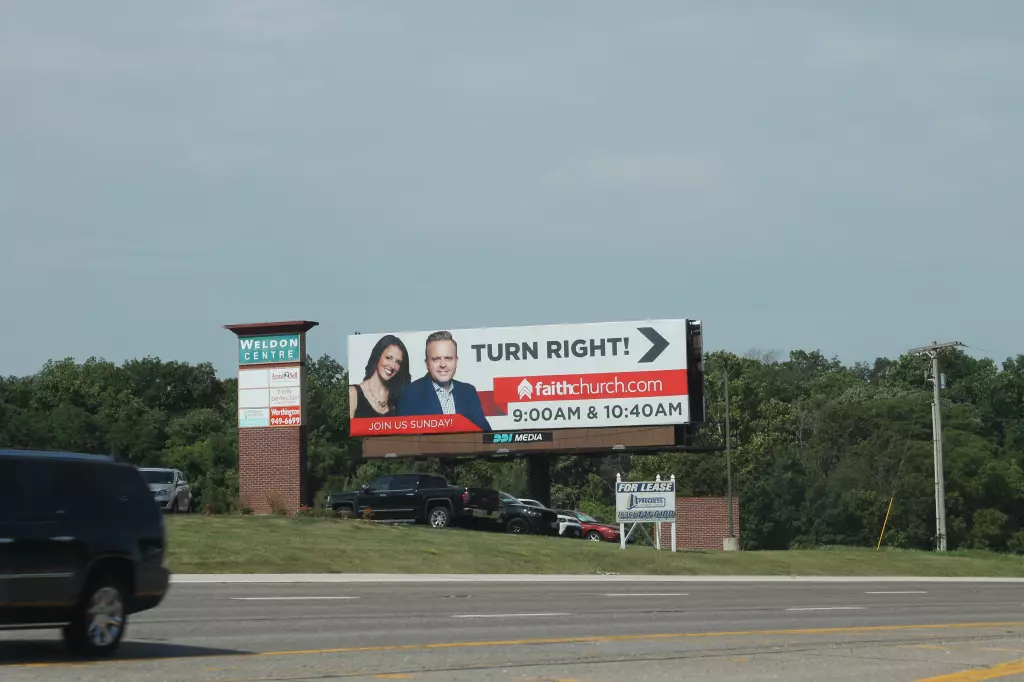 MO-94 0.5 mi N/O Hwy 40/I-64 ES, N/F