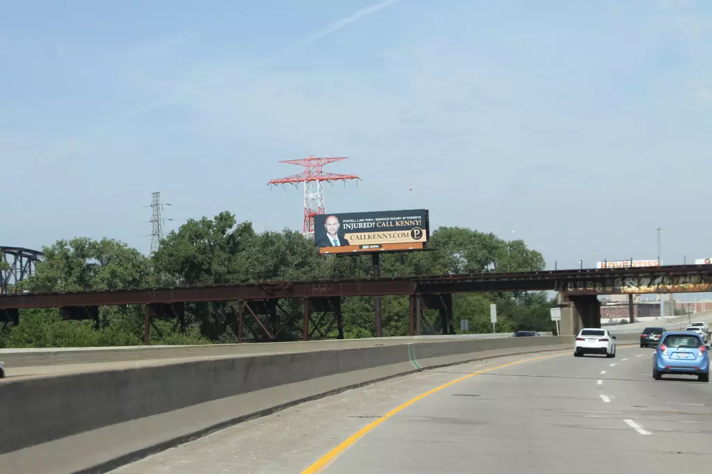 I-55/I-64 0.4 mi E/O Illinois/Missouri State Line SS, E/F