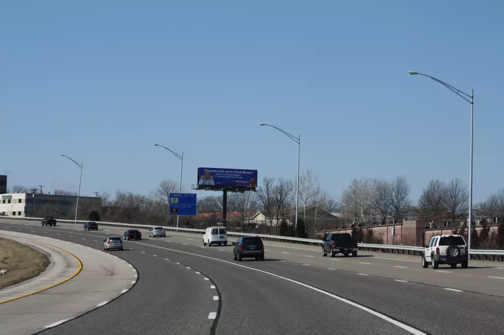 I-55 0.5 mi N/O Lindbergh Blvd WS, N/F