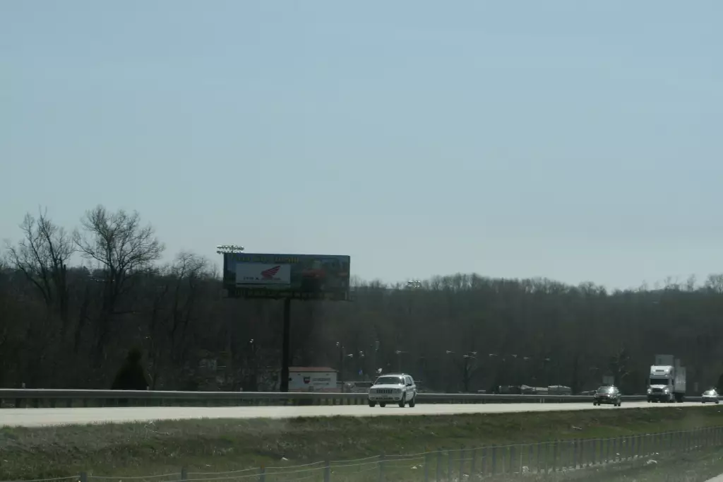 I-55 1.15 mi S/O Route Z (Exit #178) ES, N/F