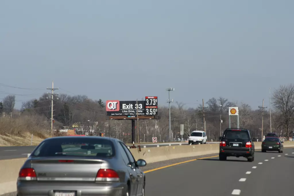 I-270 300 ft W/O Bellefontaine Road NS, W/F