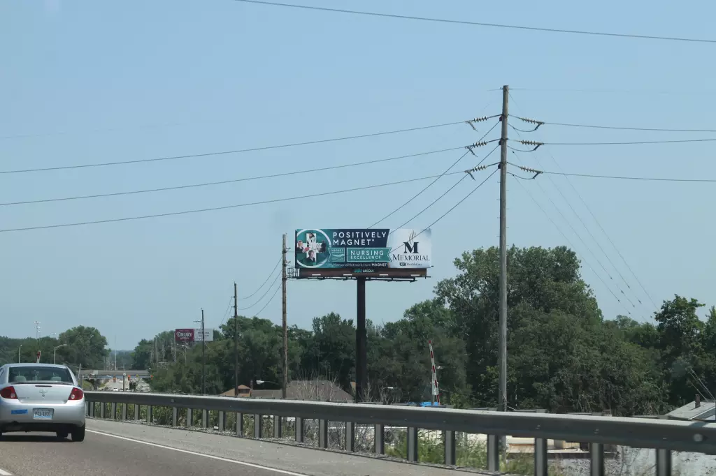 I-64 1.25 mi E/O I-55/I-64 split SS, W/F