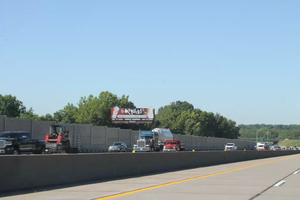 I-55 0.35 mi N/O Meramec Bottom Road ES, N/F