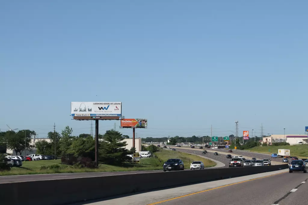 I-170 0.3 mi N/O Page Avenue ES, N/F