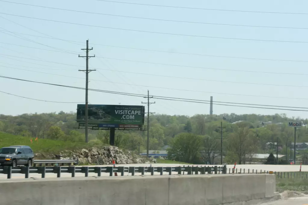 I-55 N/O Route Z ES, N/F