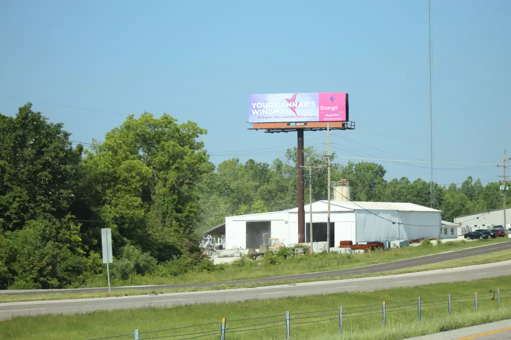 I-70 0.4 mi E/O Warrenton Exit SS, E/F