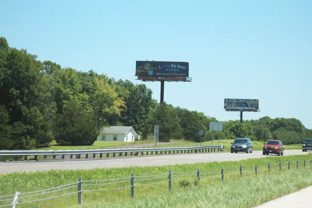 I-70 MM 164, Danville, MO NS, W/F