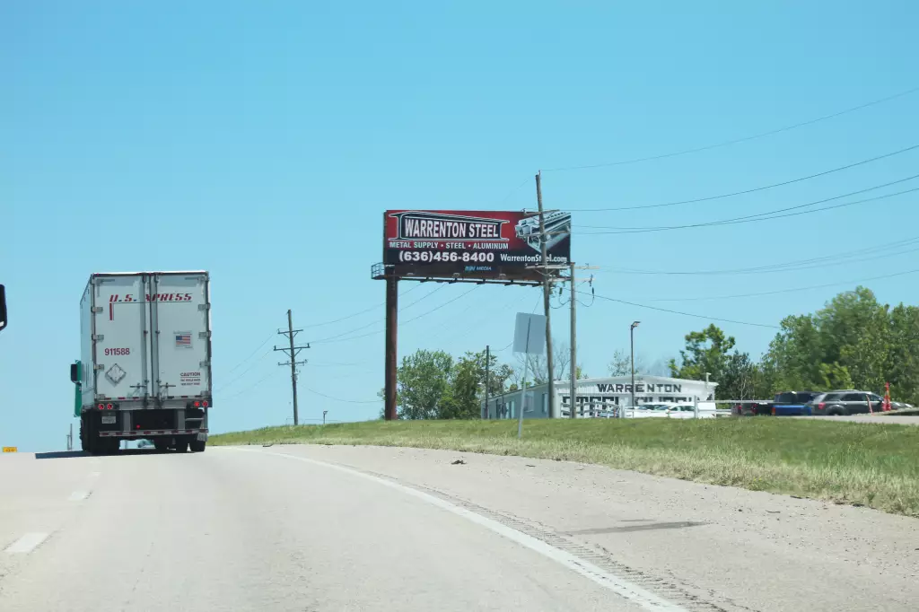 I-70 2.5 mi W/O Route 47 SS, W/F