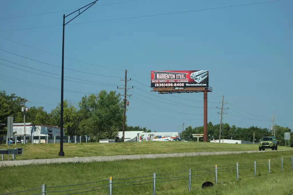 I-70 2.5 mi W/O Route 47 SS, E/F