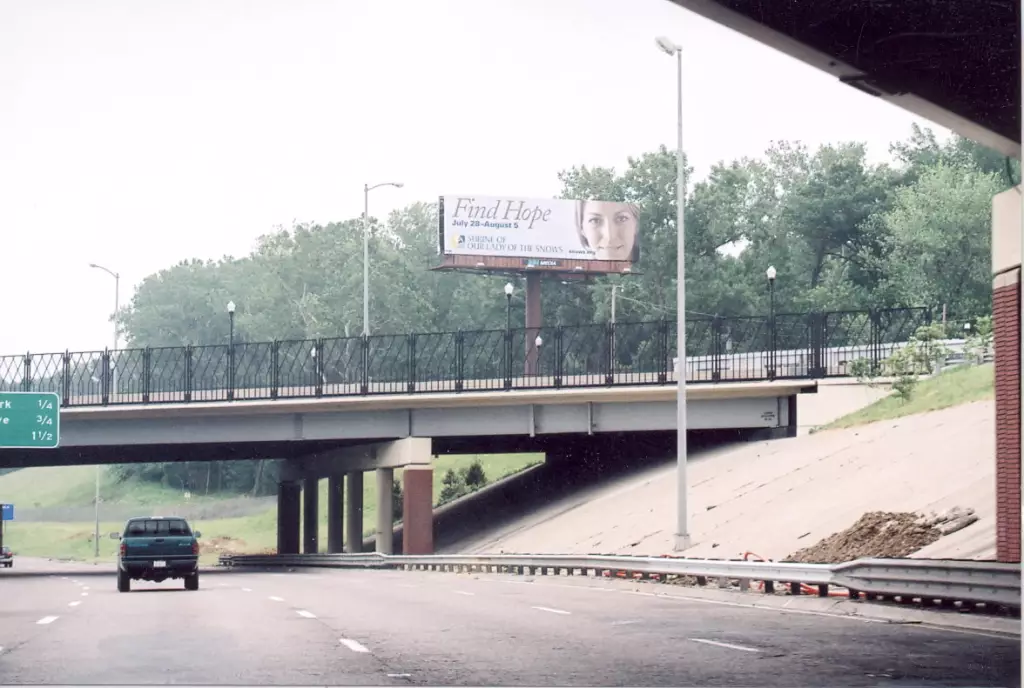 I-70 E/O West Florissant Avenue SS, W/F