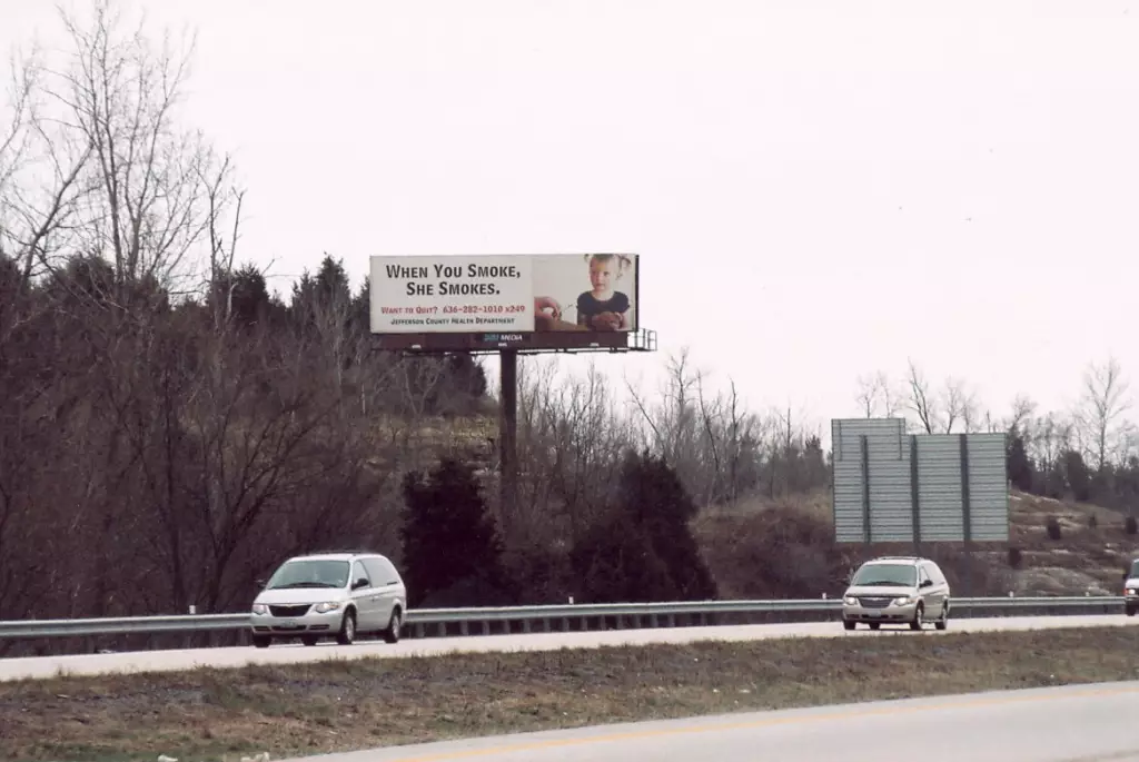 I-55 1.2 mi S/O Herculaneum Exit #178 ES, N/F