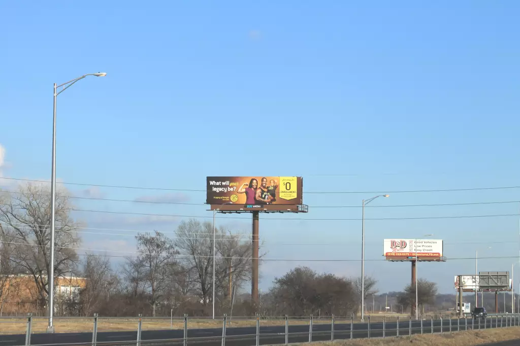 I-64 0.15 mi E/O Hwy 111 NS, W/F