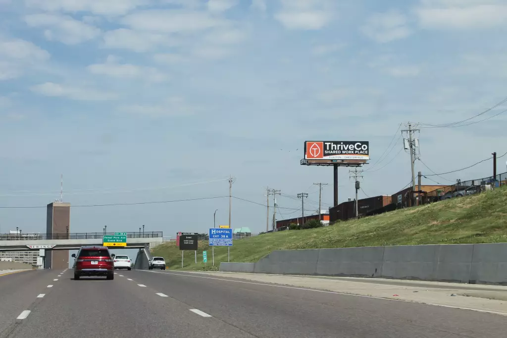 Hwy 40 0.2 mi W/O Jefferson Avenue NS, E/F