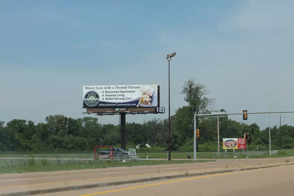 Route 15 0.7 mi E/O I-255 SS, E/F