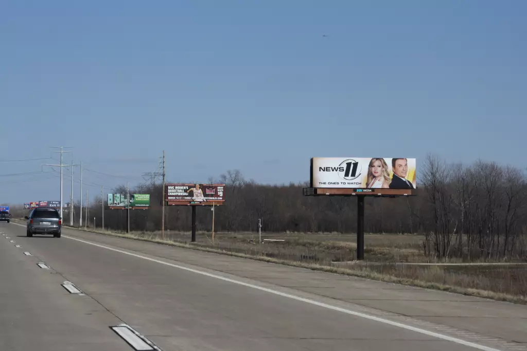 I-370 0.9 mi E/O Cave Springs/Truman Blvd SS, W/F