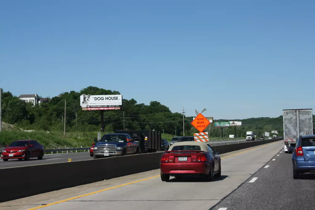 I-44 0.3 mi W/O Hwy 141 SS, E/F