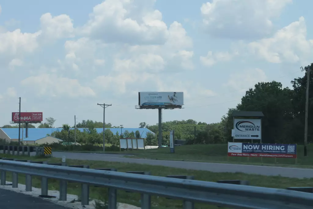 I-70 1.4 mi E/O Hwy. T SS, W/F