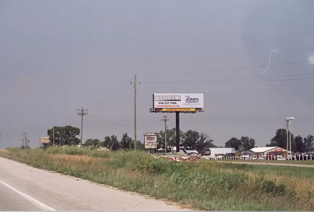Hwy 61 0.5 mi N/O Tropicana Road ES, S/F