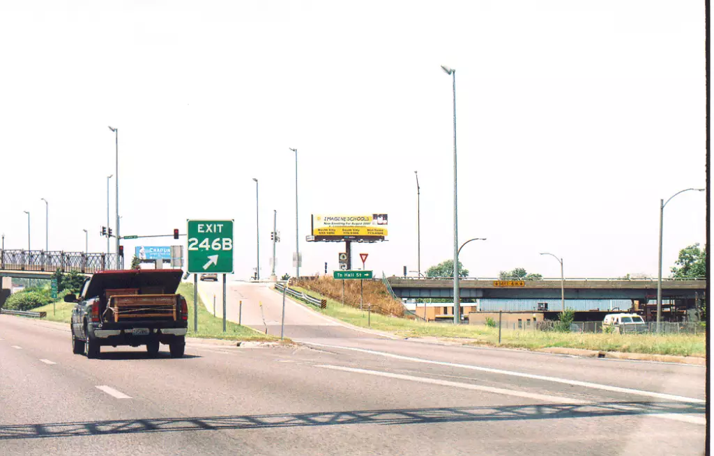I-70 500 ft W/O Adelaide Overpass NS, E/F