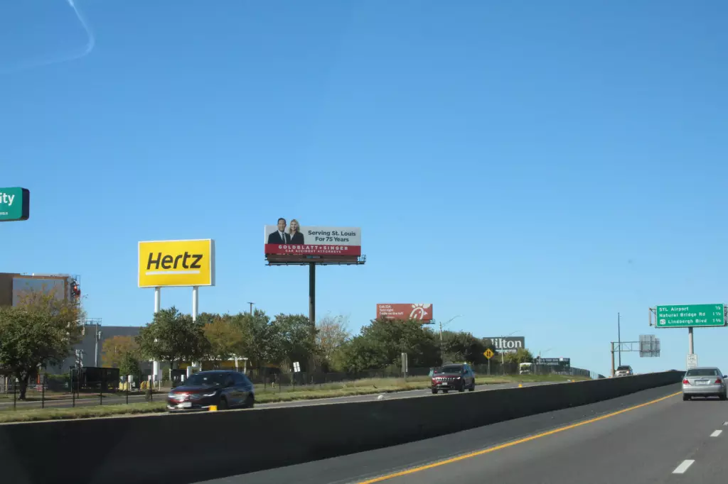 I-70 0.65 mi E/O St. Louis Lambert Airport Exit SS, E/F