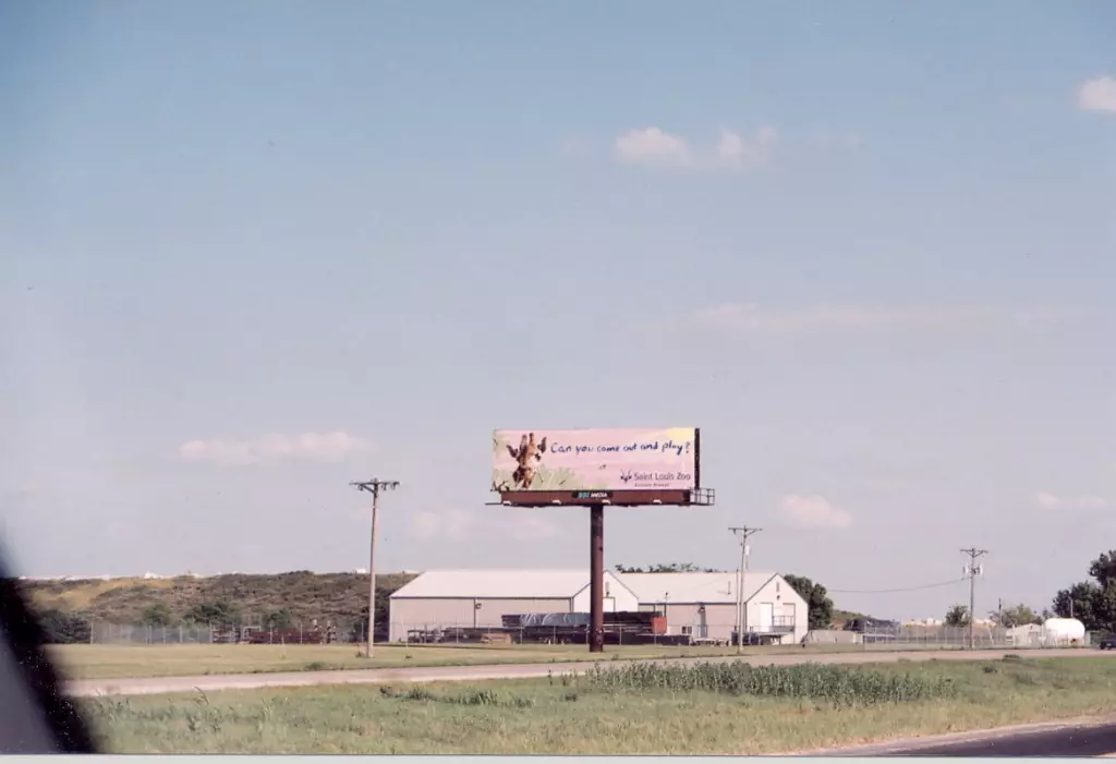 Hwy 61 0.8 mi N/O E & B (10 mi n/o Troy) ES, N/F