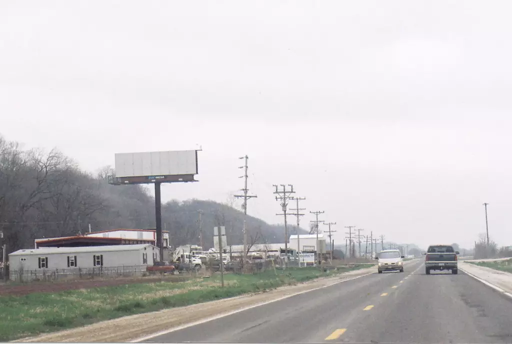 Hwy 79 0.5 mi N/O Hwy N intersection WS, S/F