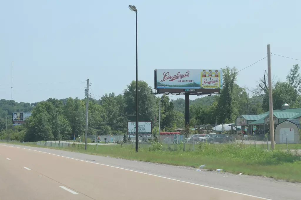 Route 15 0.9 mi E/O I-255 SS, W/F