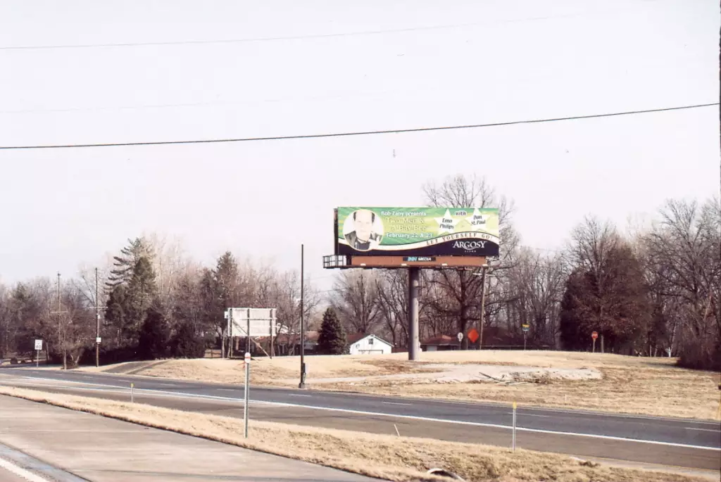 Hwy 367 0.2 mi N/O Parker Road ES, S/F