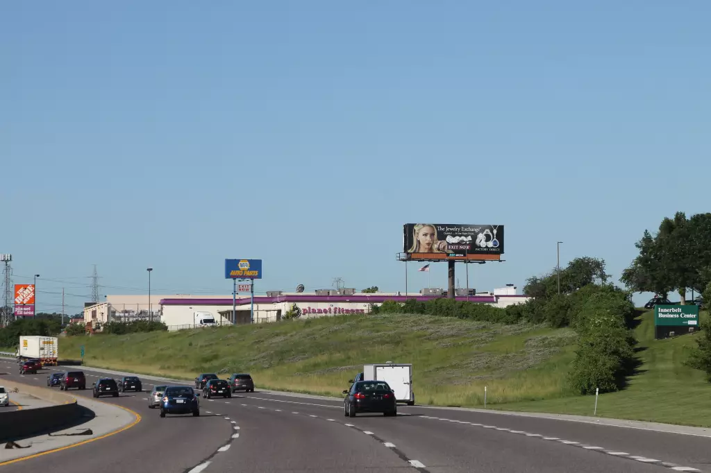 I-170 1.35 mi S/O St. Charles Rock Road WS, N/F
