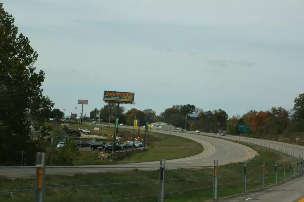 Hwy 67 1.9 mi S/O Hwy 47 WS, S/F