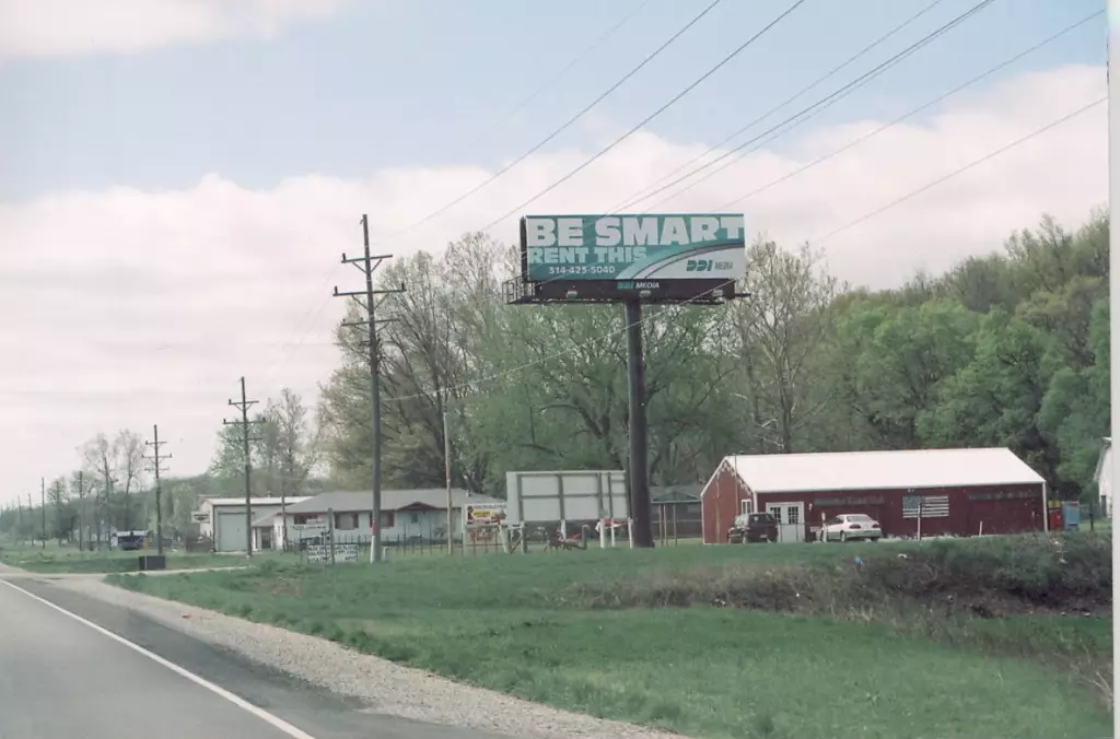 Hwy 79 1.1 mi S/O Hwy 47 WS, N/F