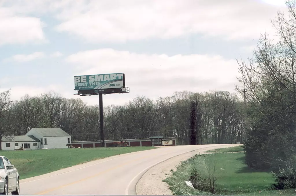 Hwy 47 6.8 mi W/O Hwy 79 NS, W/F