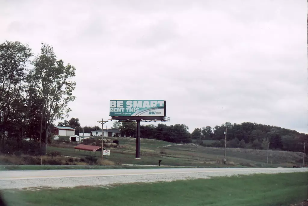 Hwy 61 0.5 mi N/O Hwy B WS, S/F