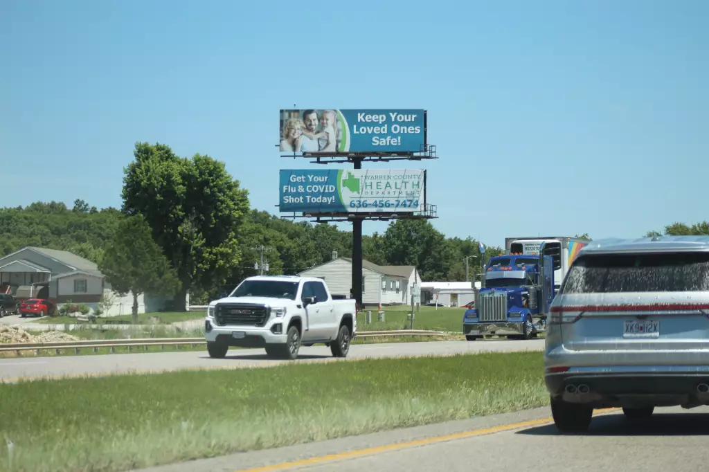 I-70 2.8 mi W/O Hwy W/Hwy T, Exit #203 NS, W/F