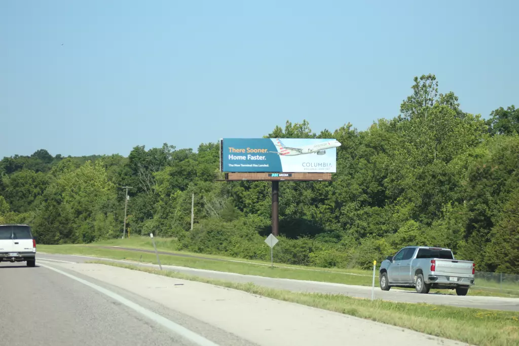 I-70 0.8 mi W/O Hwy J, Exit 199 NS, E/F