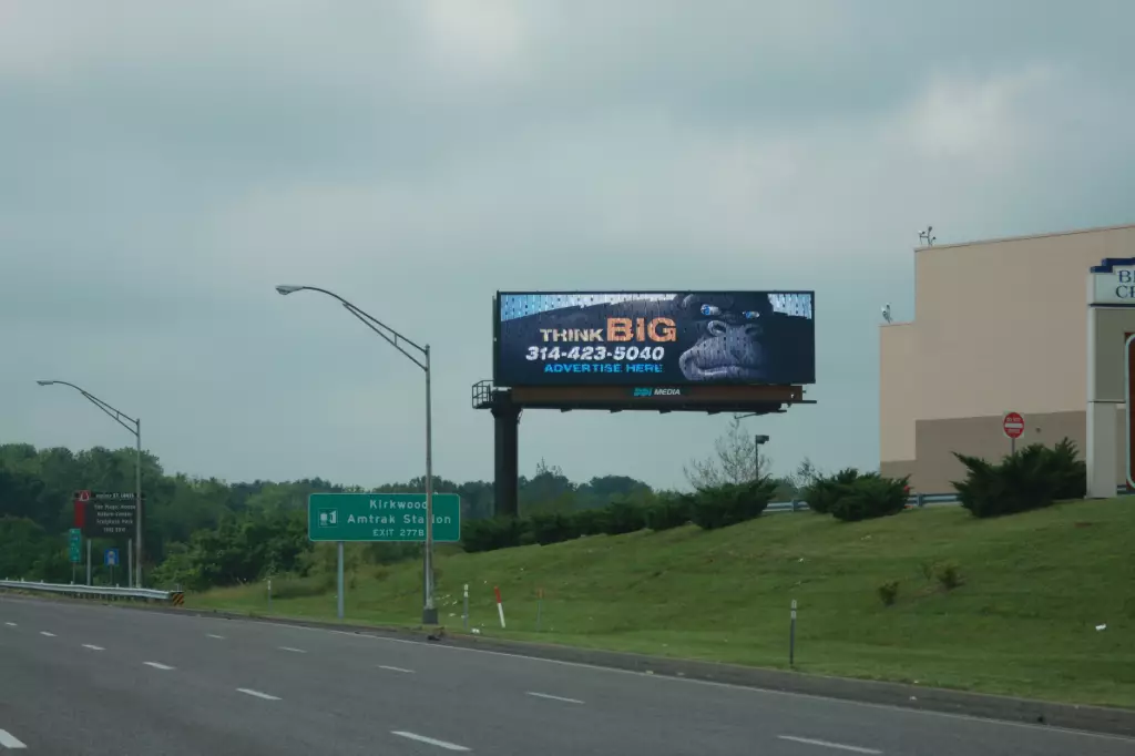 I-44 0.27 mi W/O Big Bend Rd Exit #278 NS, E/F
