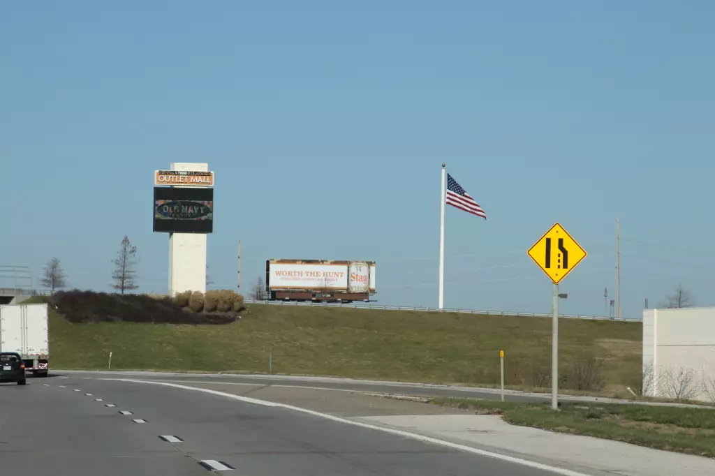 I-370 1.7 mi W/O I-270 NS, E/F