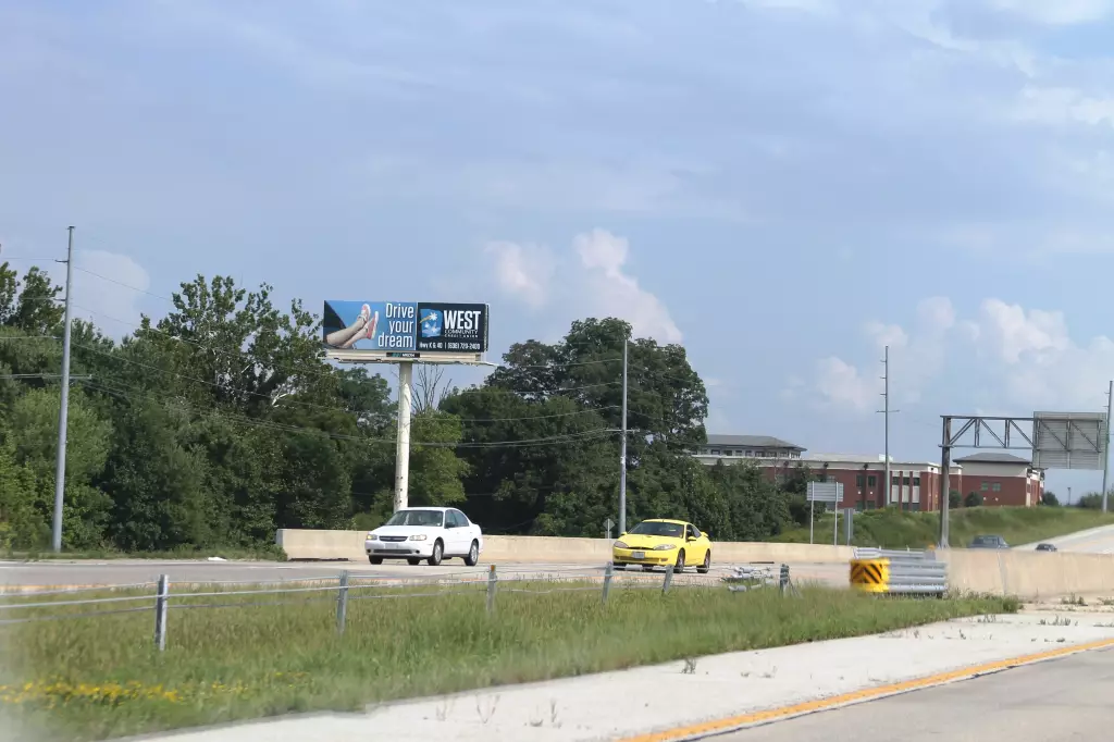 Hwy 40 2.3 mi W/O Hwy K NS, W/F