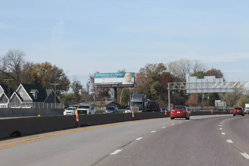 I-70 0.6 mi E/O Hwy 79 SS, E/F