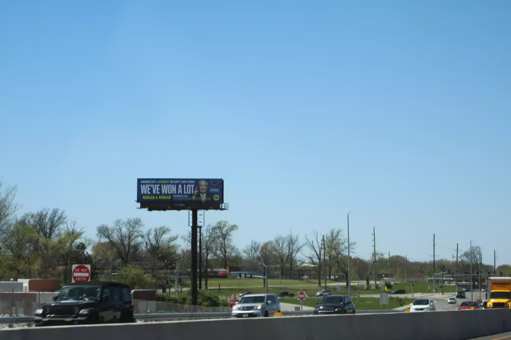 I-270 0.1 mi E/O Washington/ Elizabeth SS, E/F