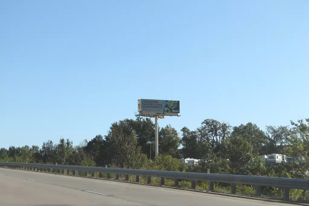 I-55 0.1 mi S/O I-270 ES, S/F