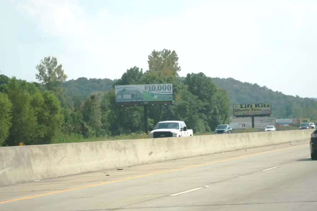 I-55 1.9 mi S/O Richardson Rd. ES, N/F