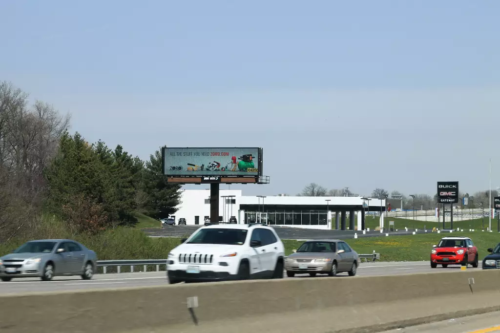 I-270 0.2 mi W/O James S. McDonnell Blvd. NS, W/F